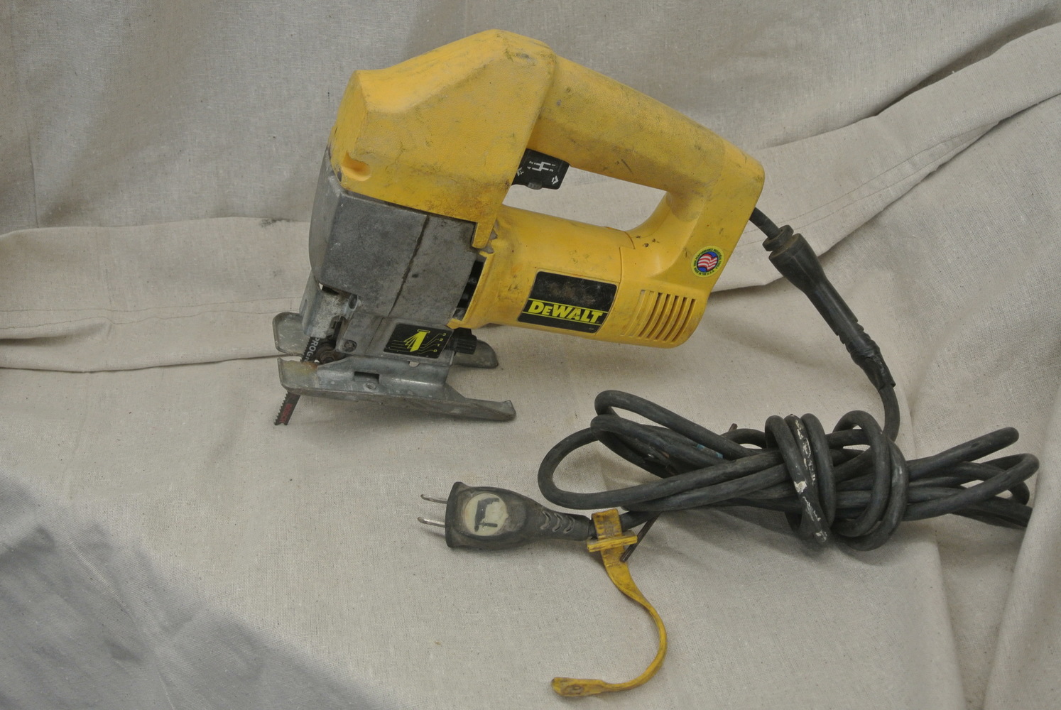 DEWALT DW318 JIGSAW Wellston Pawn