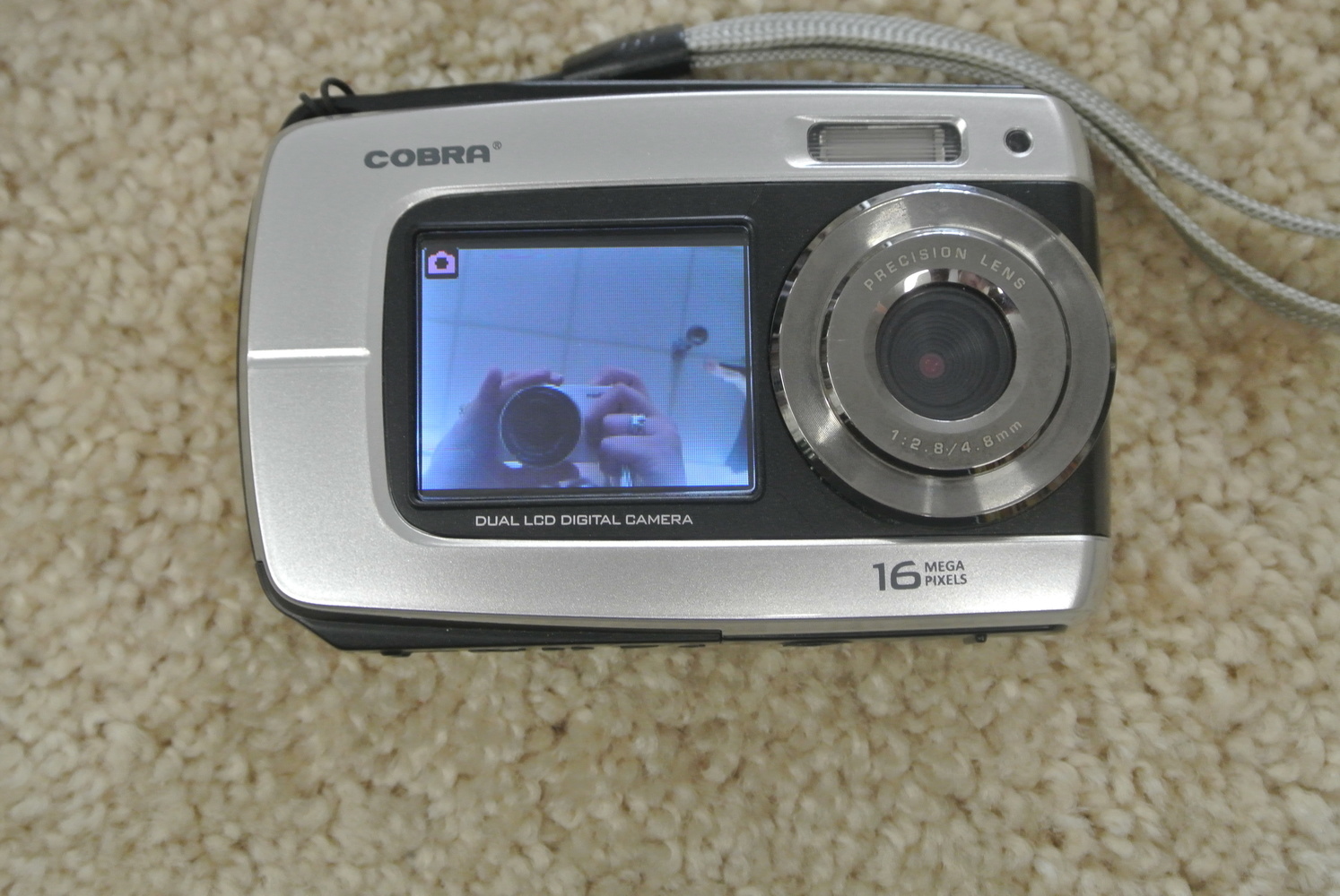 Cobra DCA 1670 Digital Camera